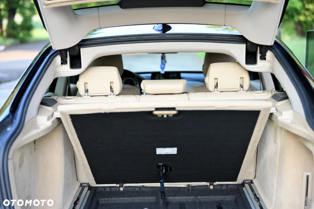 BMW 3GT 328i xDrive Luxury Line - 24