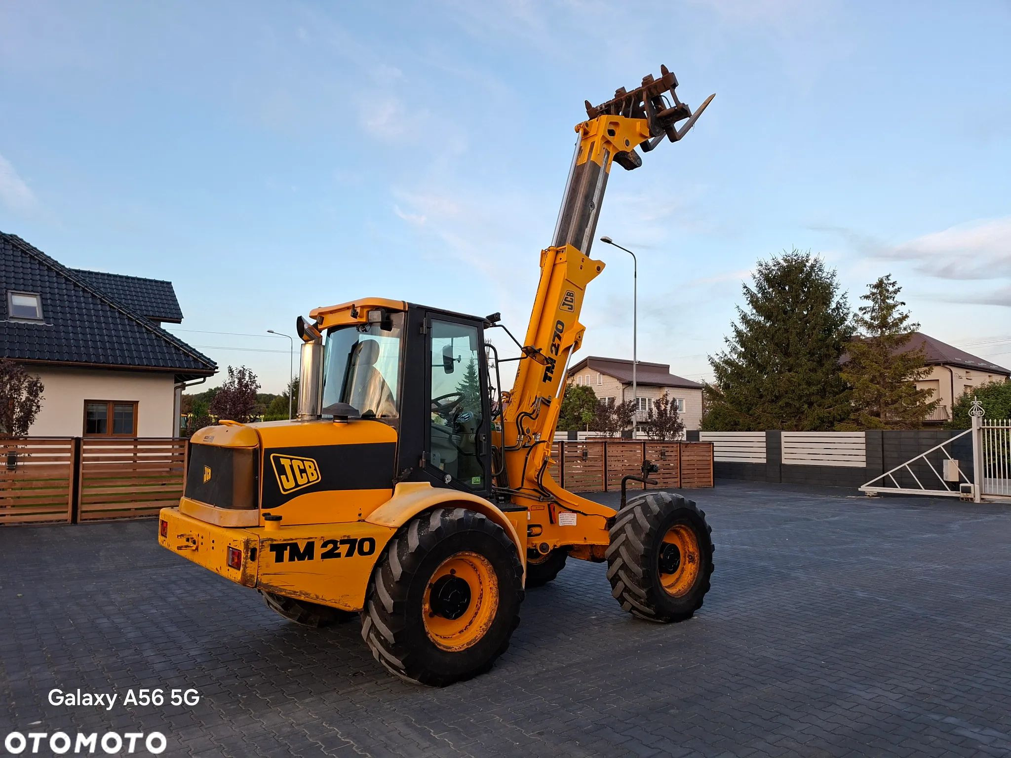 JCB TM270 - 1