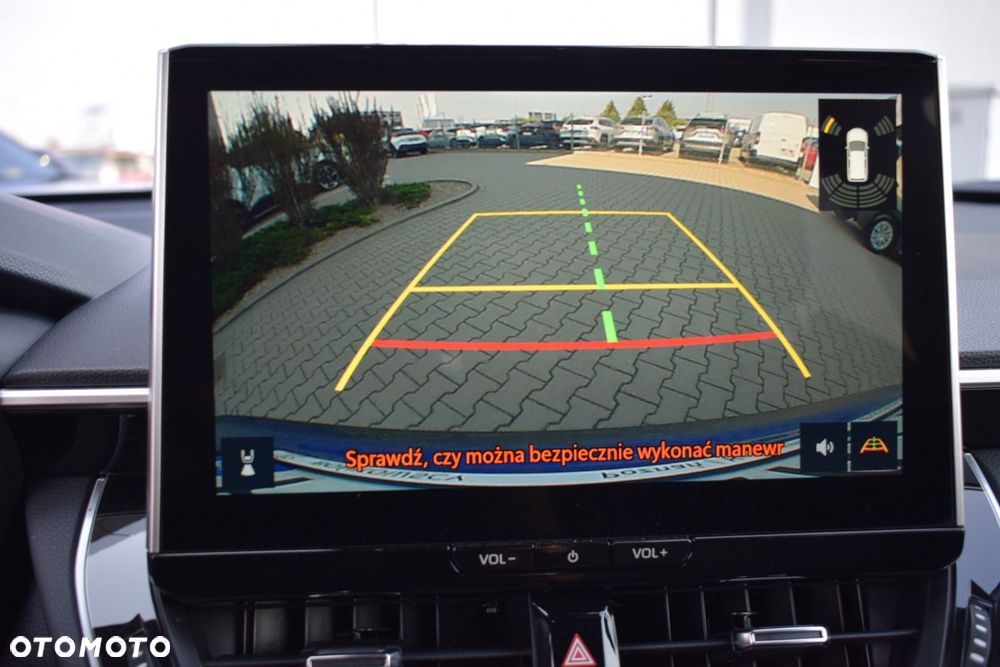 Toyota Corolla Cross - 20