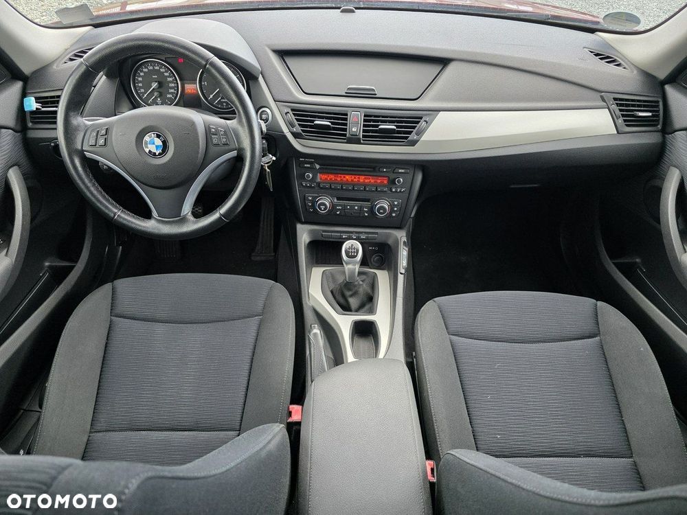 BMW X1 xDrive18d - 5