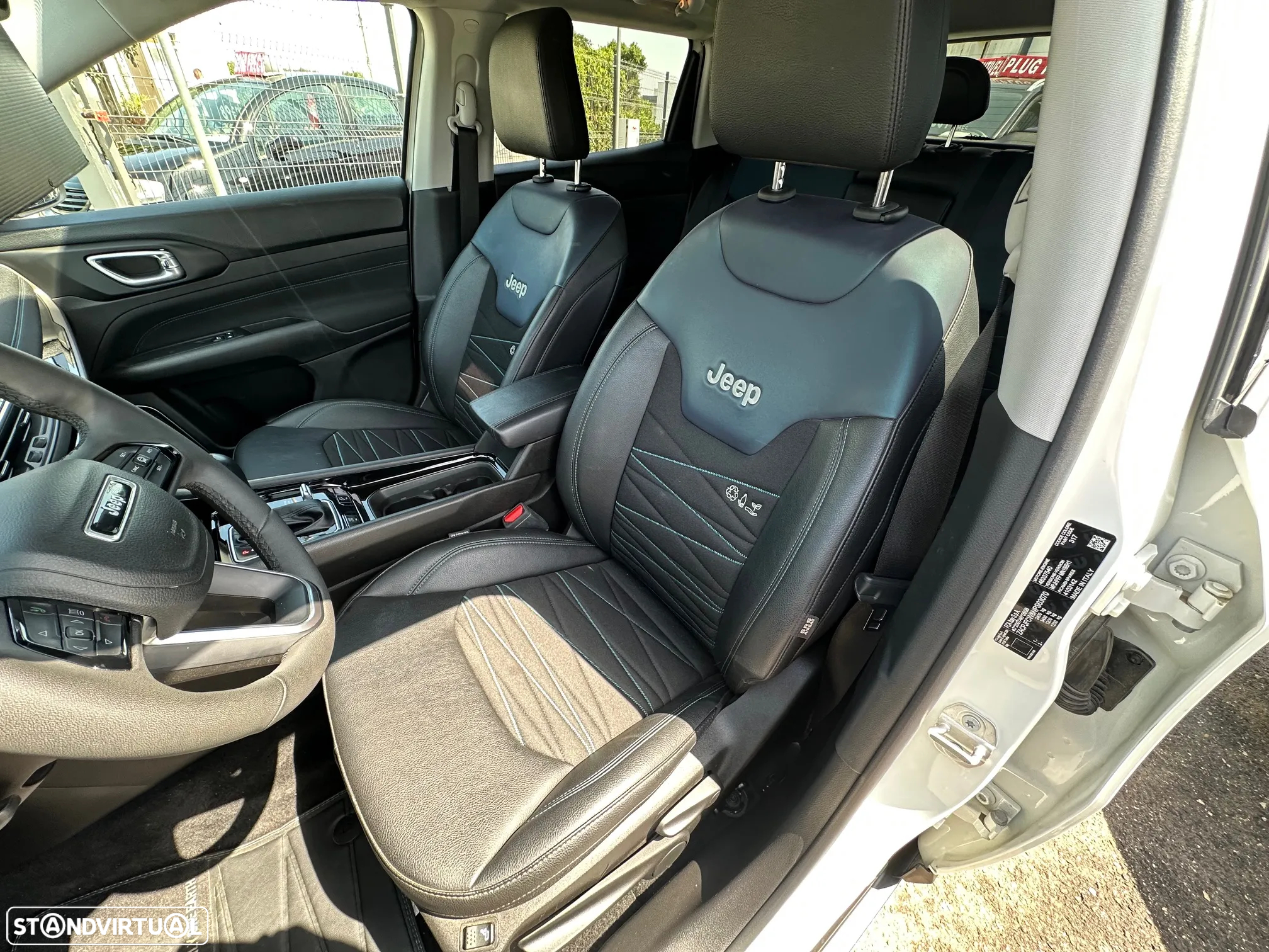 Jeep Compass 1.3 TG 4Xe Limited - 16