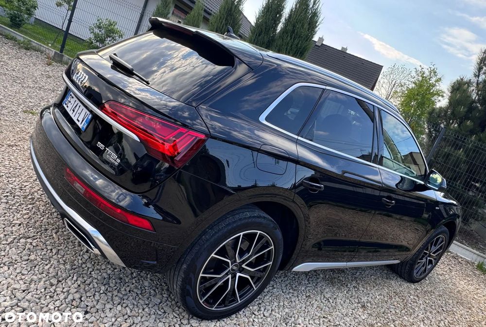 Audi Q5 55 TFSIe quattro S tronic S line - 4