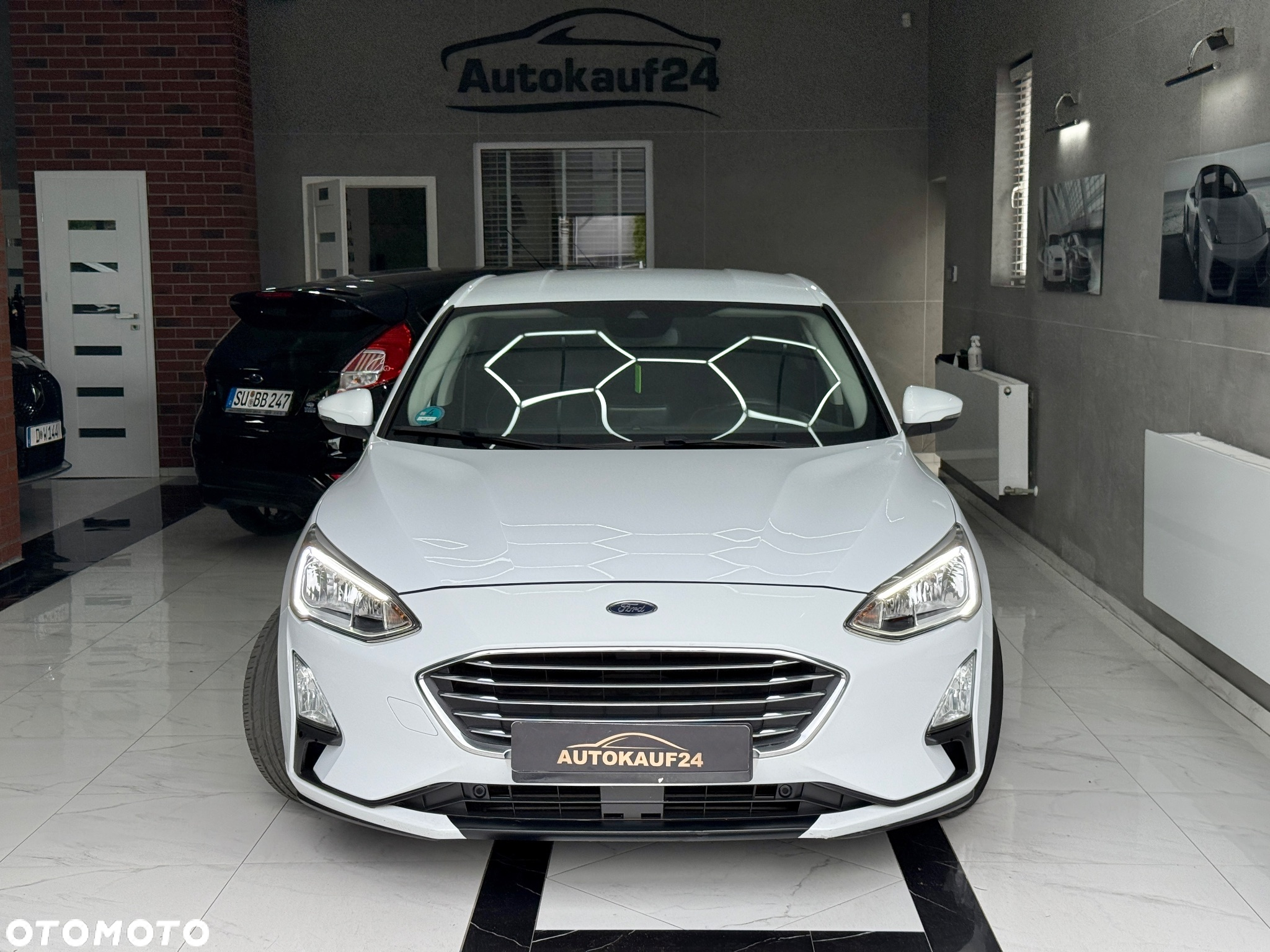 Ford Focus 1.0 EcoBoost Active - 4