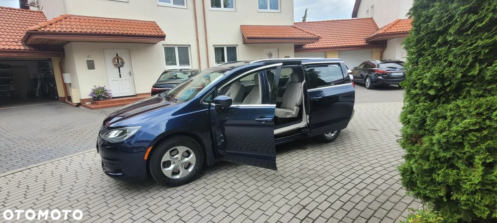 Chrysler Pacifica - 6