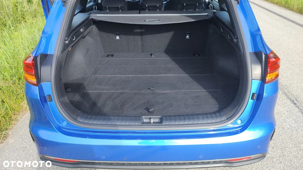 Kia Ceed SW 1.6 CRDi DCT Platinum Edition - 36