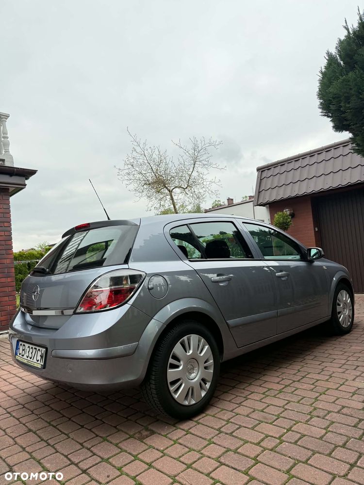 Opel Astra 1.6 Enjoy - 5