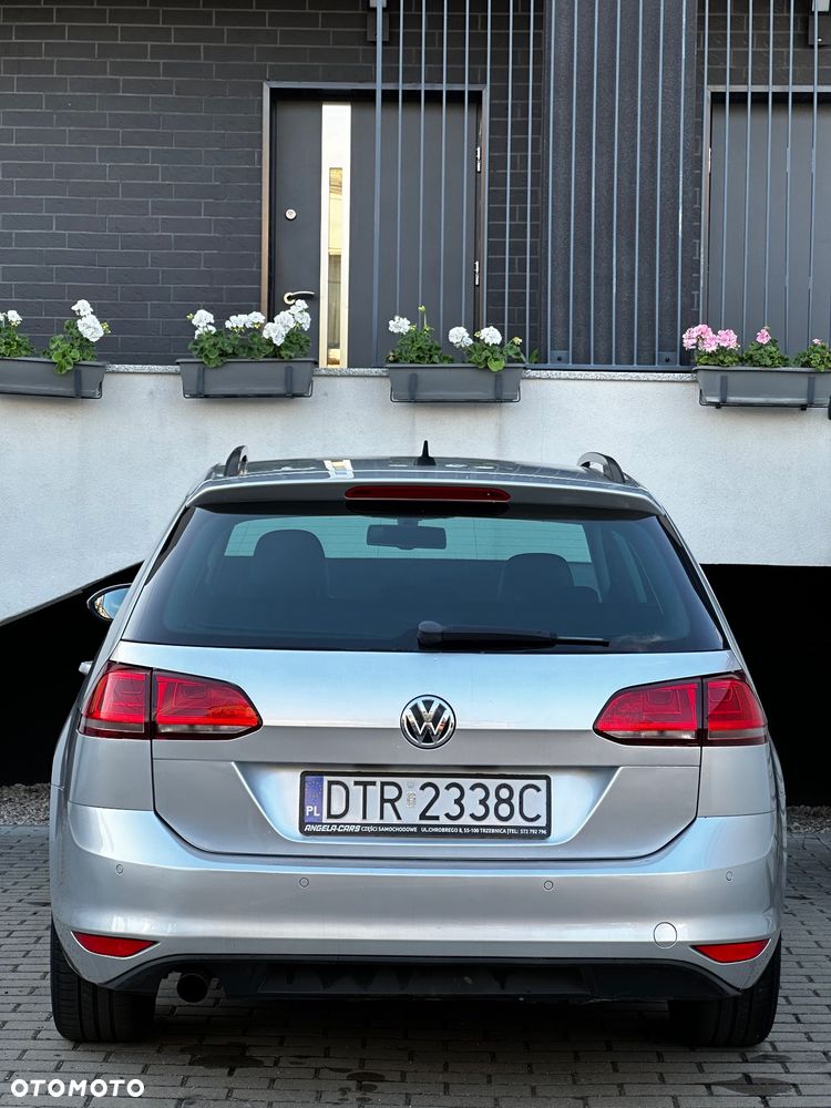 Volkswagen Golf 1.6 TDI BlueMot Comfortline DSG - 11