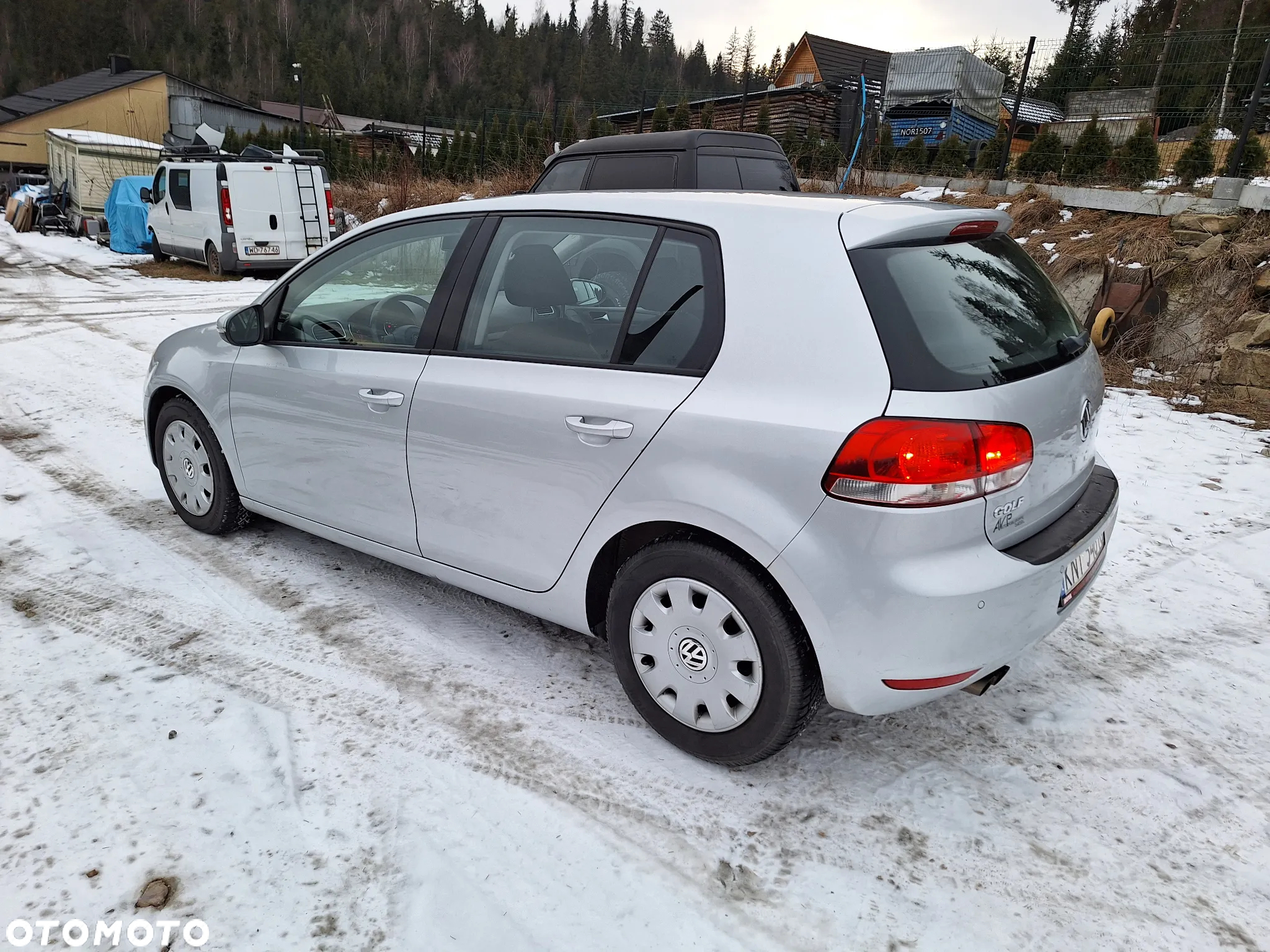 Volkswagen Golf - 5