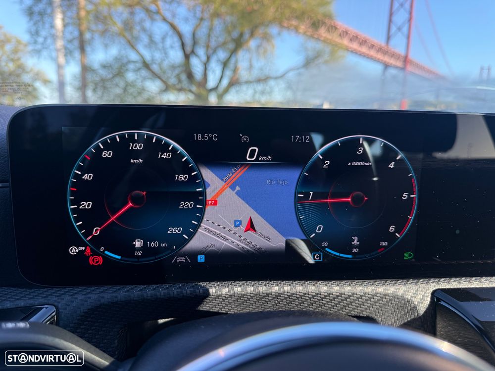 Mercedes-Benz CLA 180 d Shooting Brake Progressive - 17