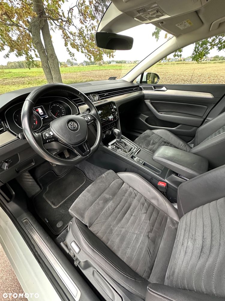 Volkswagen Passat Variant 2.0 TSI BMT Highline DSG - 9