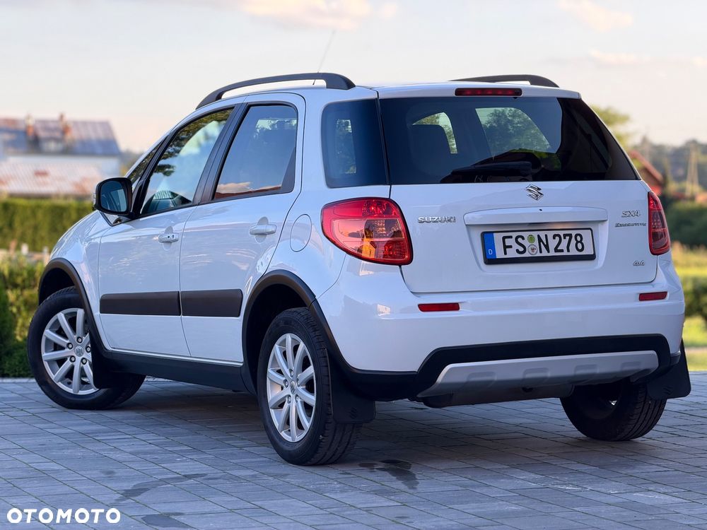 Suzuki SX4 1.6 VVT 4x4 Style - 15