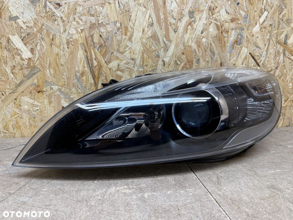 LAMPA PRZÓD LEWA XENON LED VOLVO V40 II 31283332 - 24