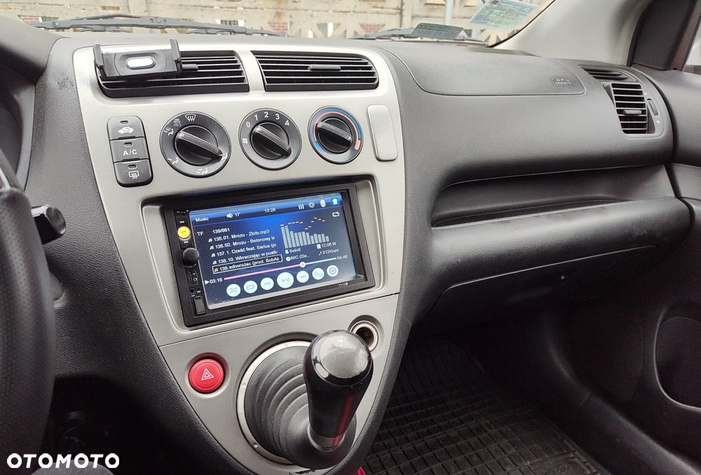 Honda Civic 1.4i LS - 11