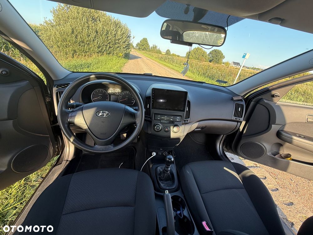Hyundai i30 1.4 Base - 10