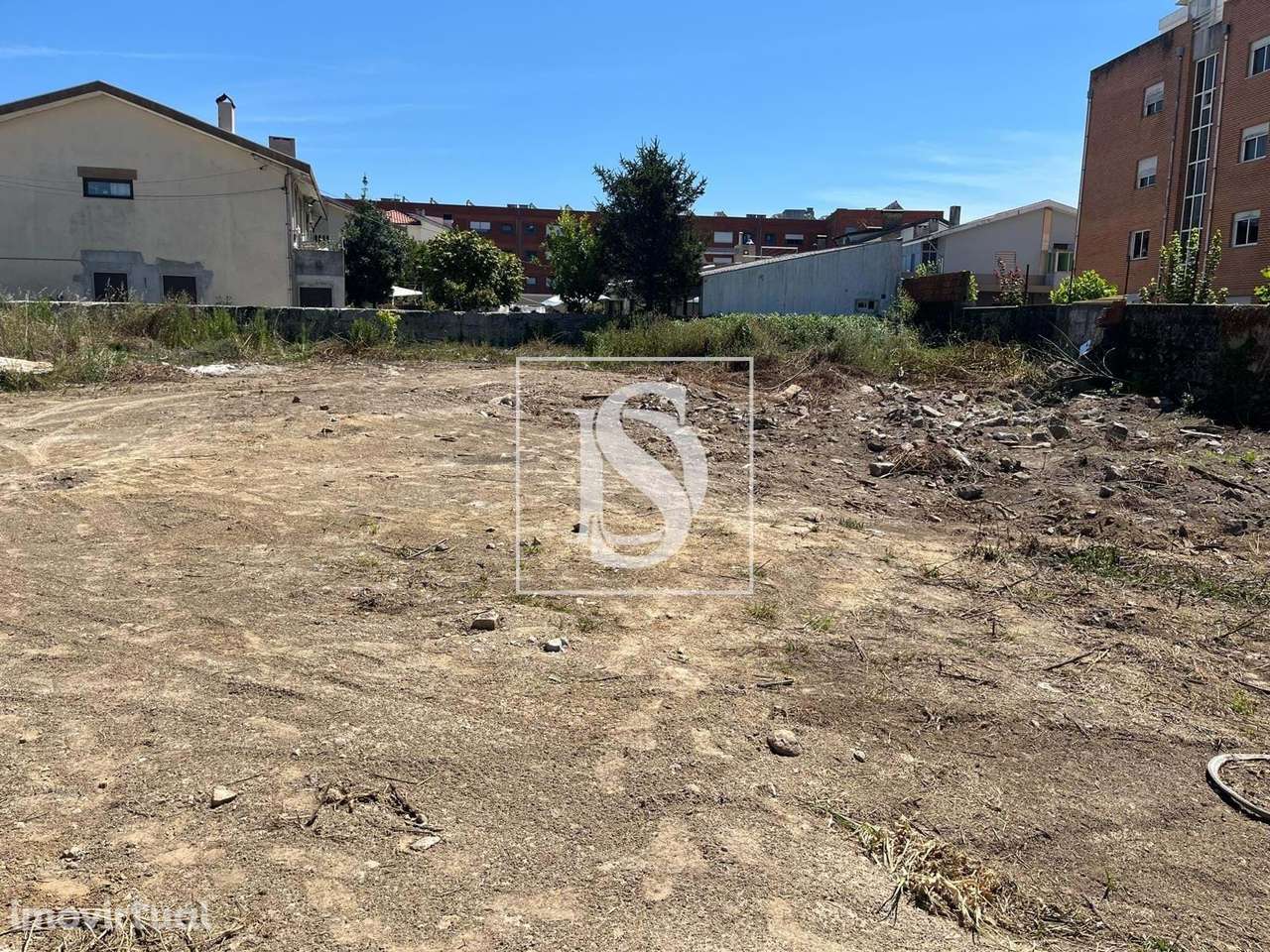 Excelente terreno com projeto aprovado na Senhora da Hora - Grande imagem: 4/9