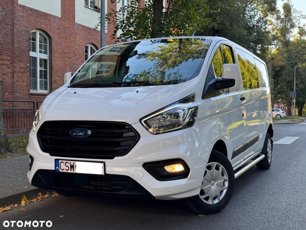 Ford CUSTOM DŁUGI 6 OSÓB