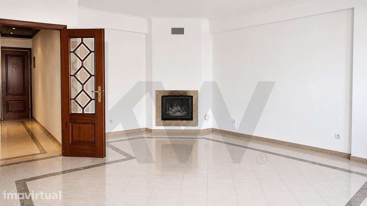 Apartamento T3 para Venda em Prior Velho, Loures | Parqueamento e Vist - Grande imagem: 3/26