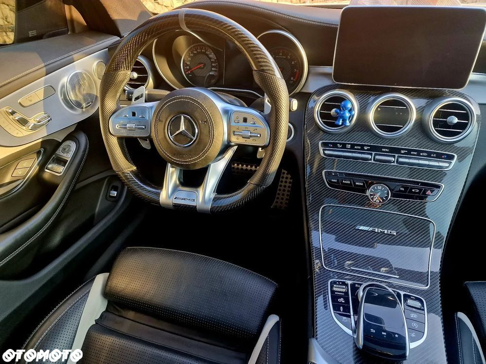 Mercedes-Benz Klasa C AMG 63 Coupe S AMG Speedshift 7G-MCT - 33