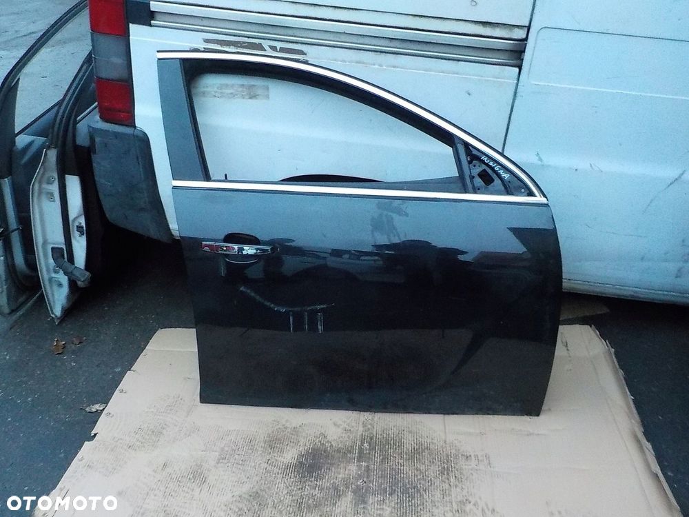 drzwi prawy przód opel insignia a 2010r - 1