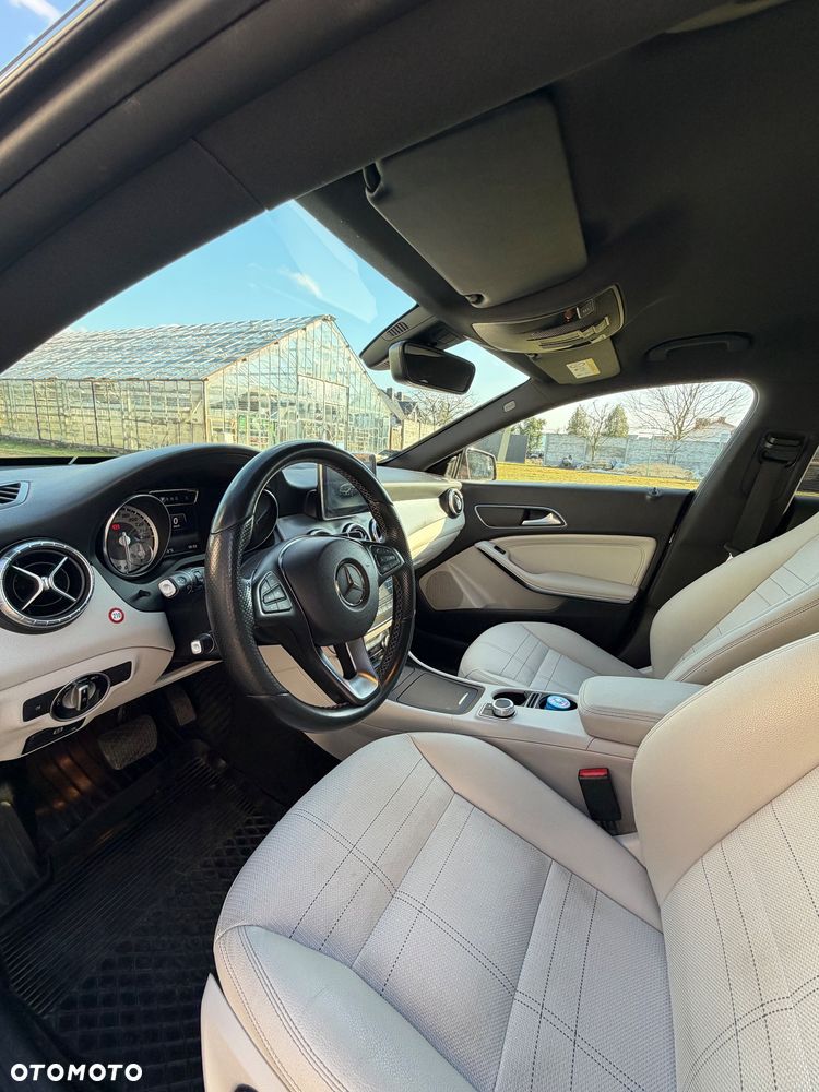 Mercedes-Benz CLA - 19