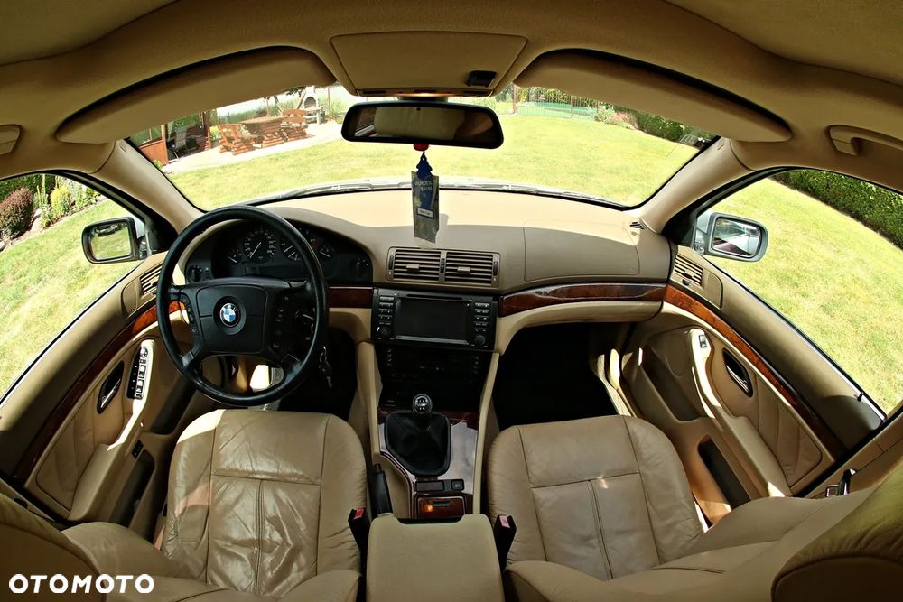 BMW Seria 5 535i - 21