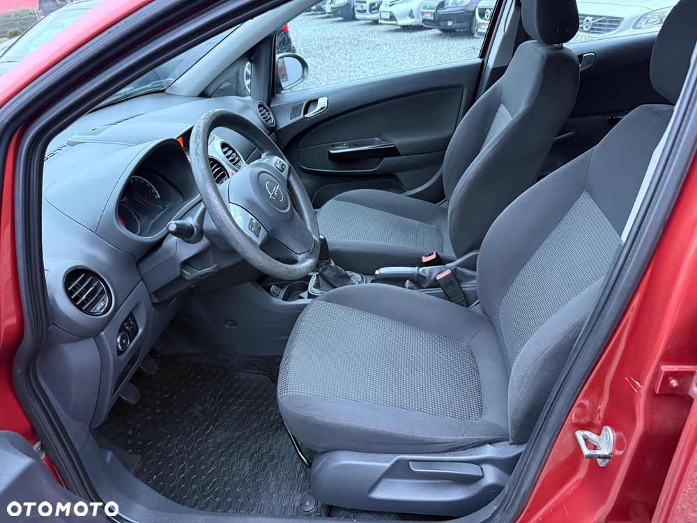 Opel Corsa 1.2 16V Essentia - 11