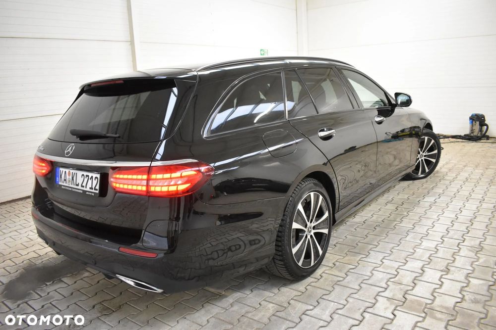 Mercedes-Benz Klasa E 300 de 9G-TRONIC AMG Line - 10