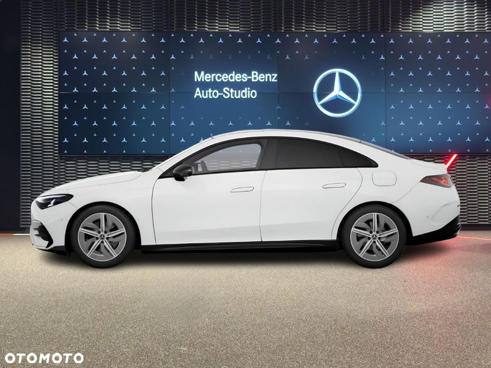 Mercedes-Benz CLA - 4