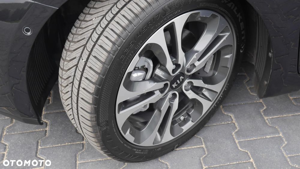 Kia Ceed 1.6 GDI ISG Platinum Edition - 16