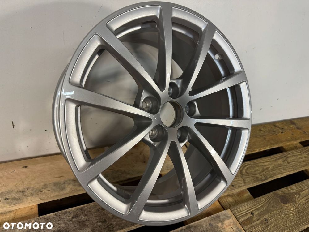 felga aluminiowa audi a6 c8 4k 4k0 17" 7.5 4k0601025 nowka oryginalna - 3