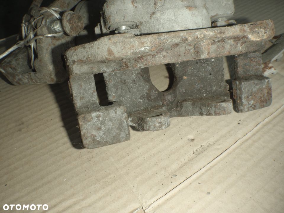 zacisk jarzmo hamulcowe bmw e46 - 5