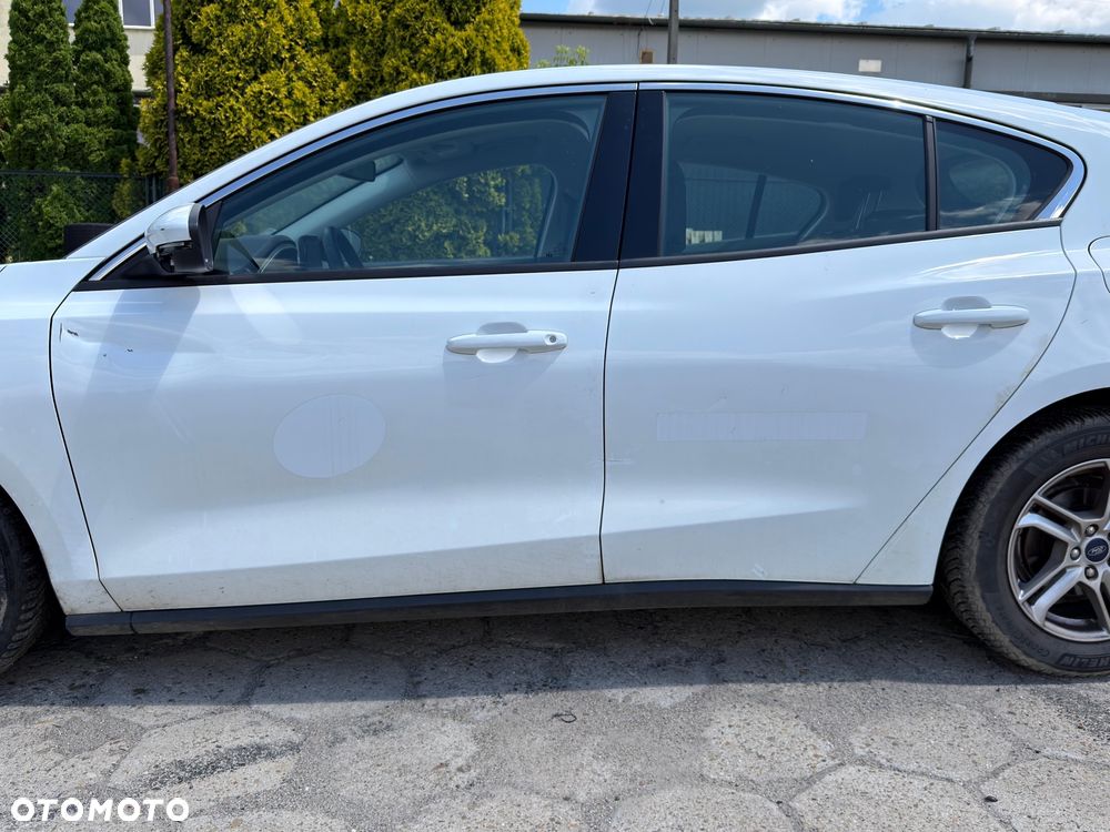 Ford Focus 1.5 EcoBlue Active Business - 6