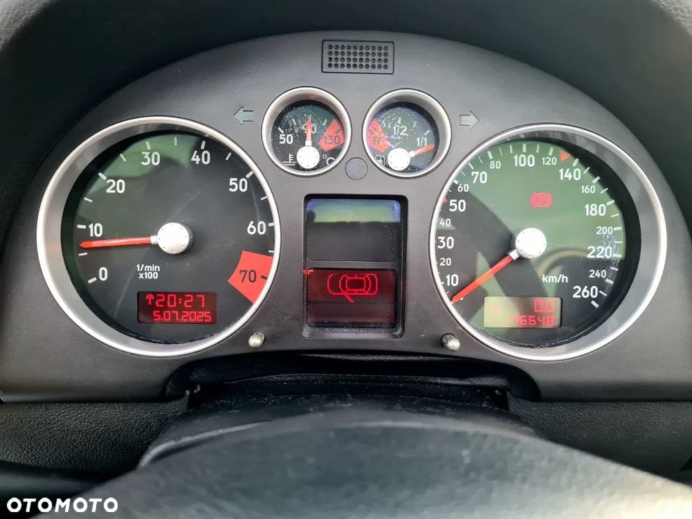 Audi TT Coupé 1.8 T - 19