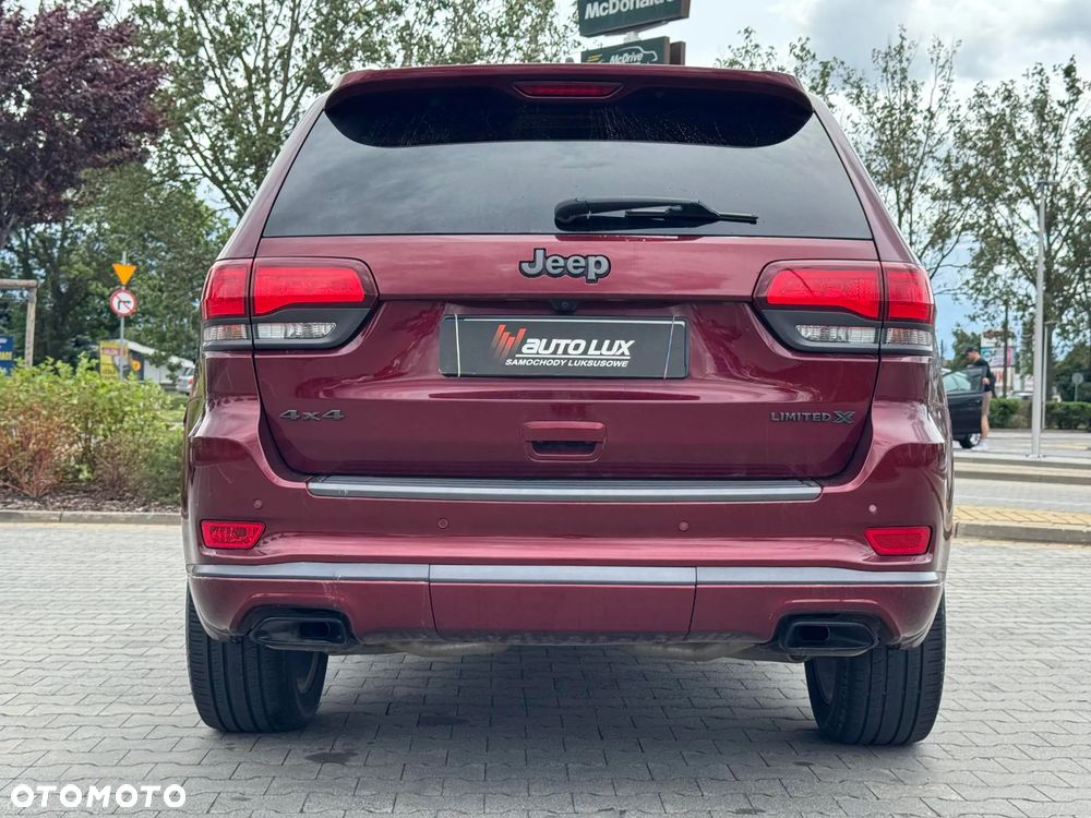 Jeep Grand Cherokee - 19