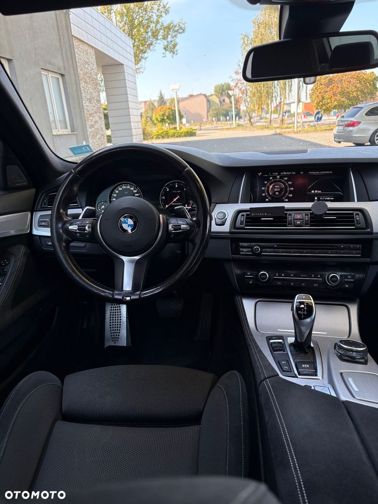 BMW Seria 5 M550d xDrive - 5