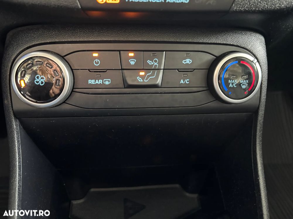 Ford Fiesta 1.1 Trend Connected - 21