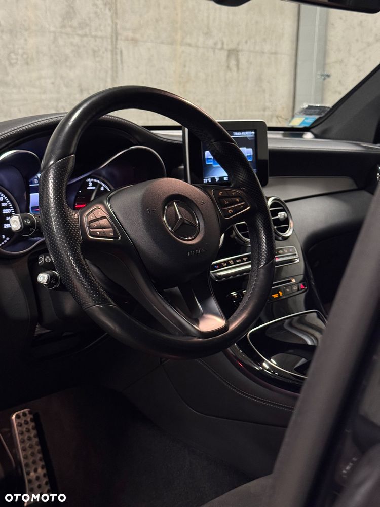 Mercedes-Benz GLC - 10