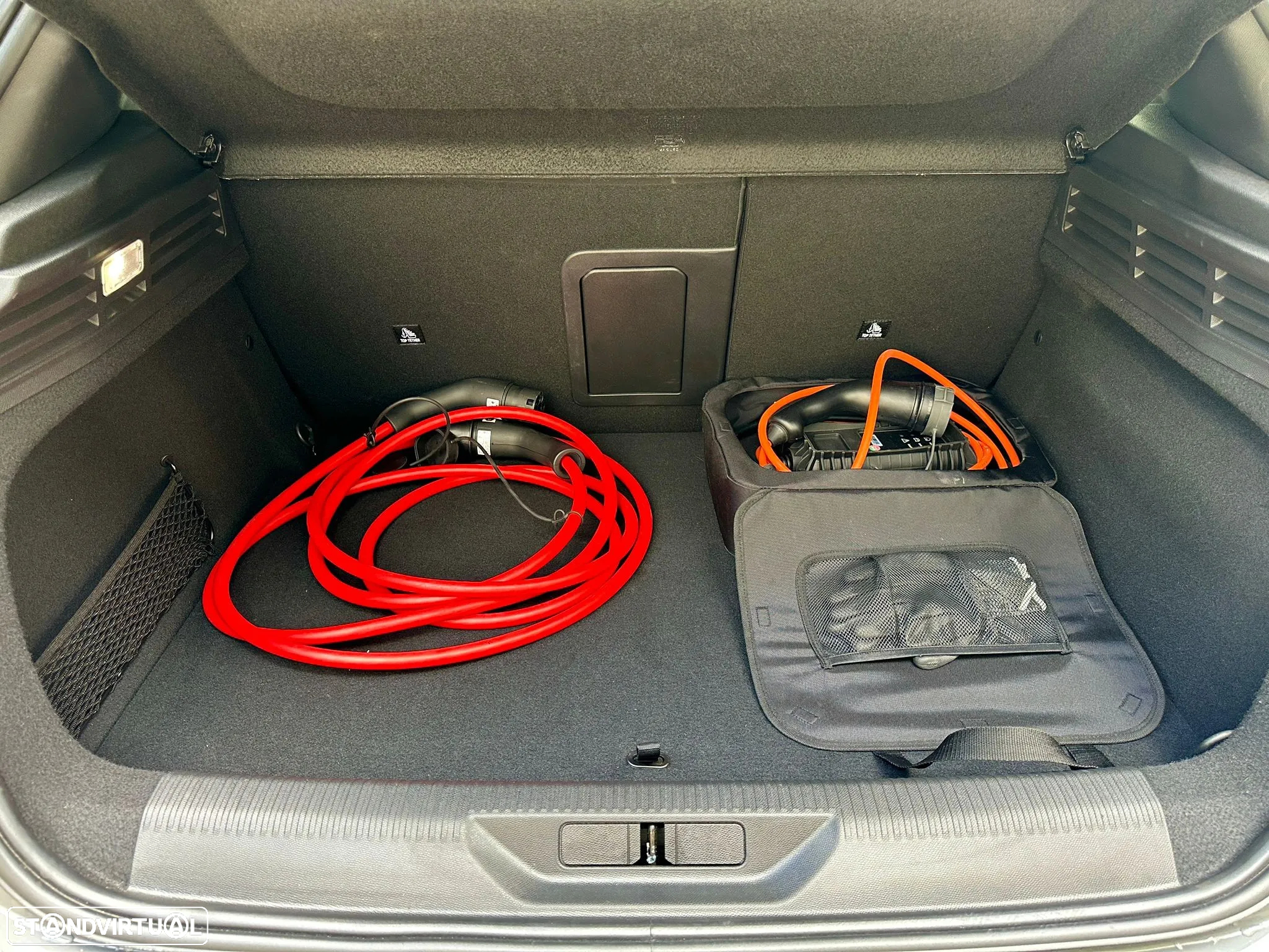 Peugeot e-308 54 kWh GT - 27