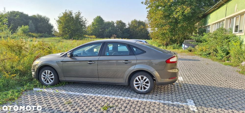 Ford Mondeo - 2