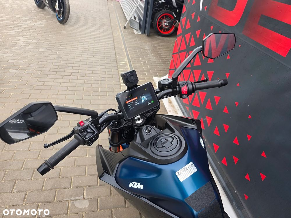 KTM Duke 125 - 29