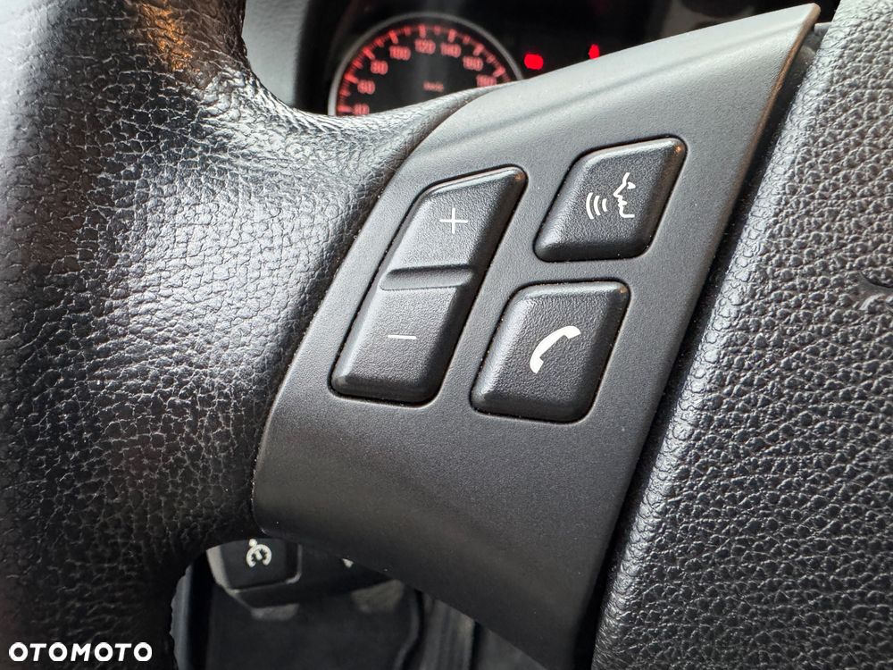 BMW Seria 3 320i Edition Sport - 16