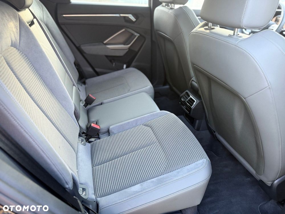 Audi Q3 Sportback 35 TFSI mHEV S-Line S tronic - 16
