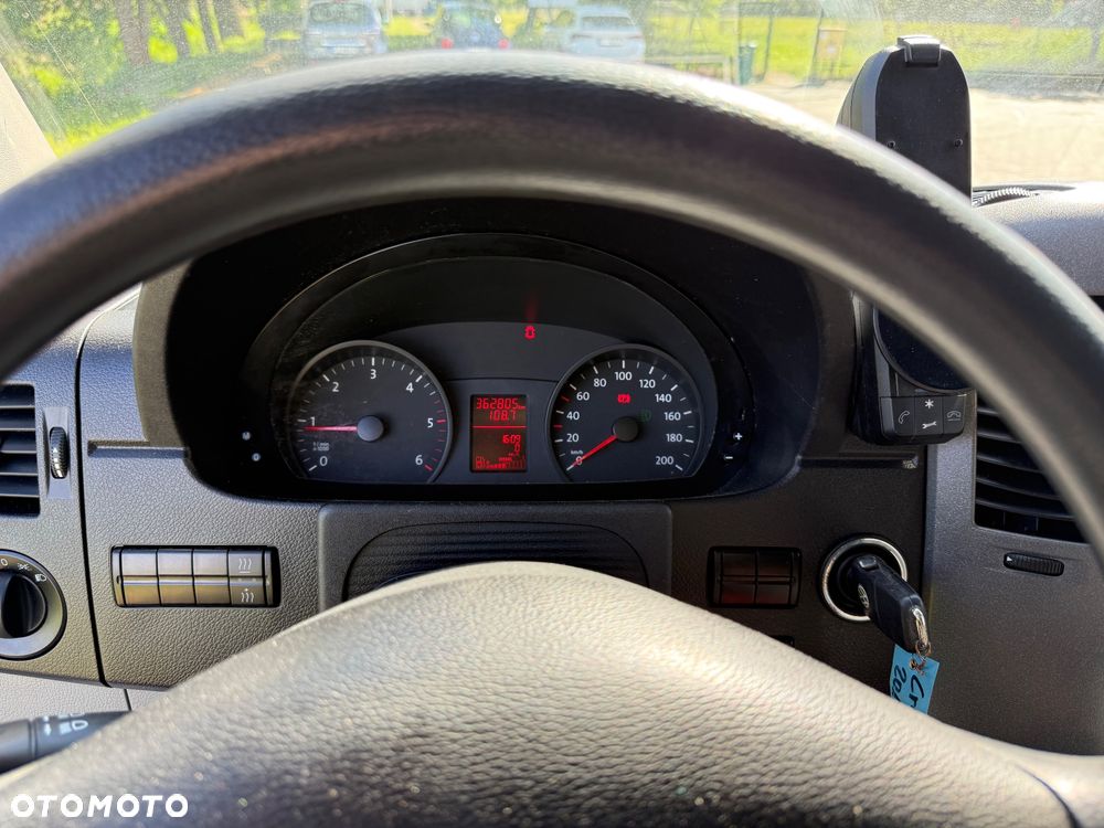 Volkswagen Crafter - 16