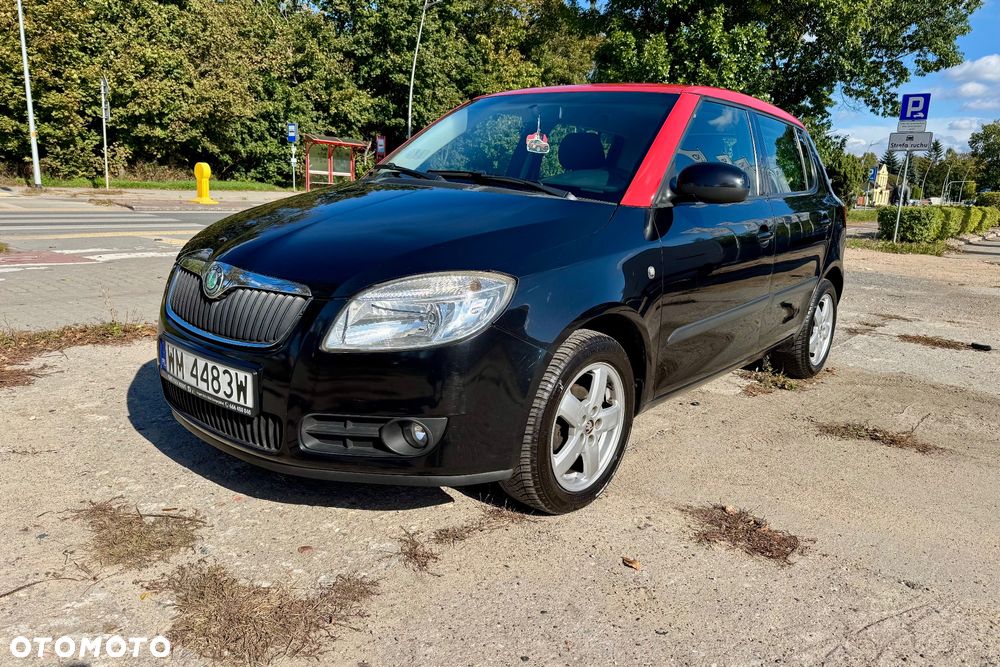 Skoda Fabia 1.2 HTP Cool Colour Edition - 1