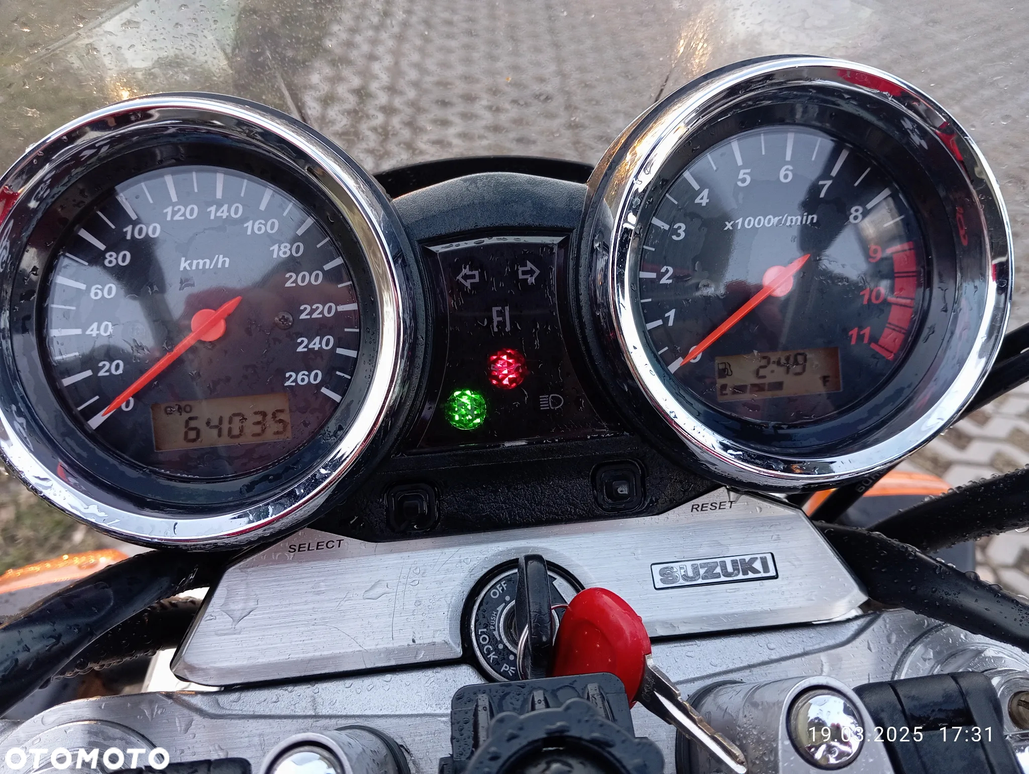 Suzuki GSX - 5