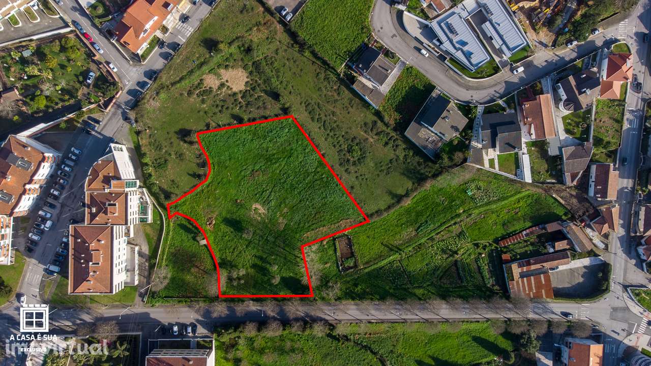 Terreno com 4.800 m2 em Lourosa, Santa Maria da Feira - Grande imagem: 2/13
