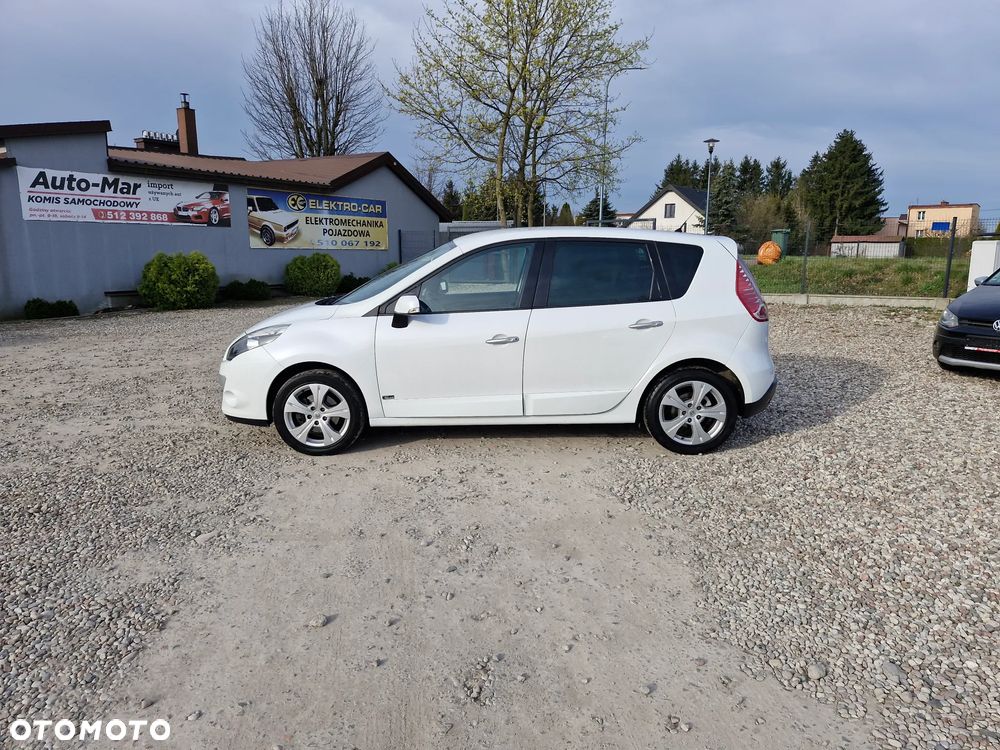 Renault Scenic 1.6 16V Confort Authentique - 8