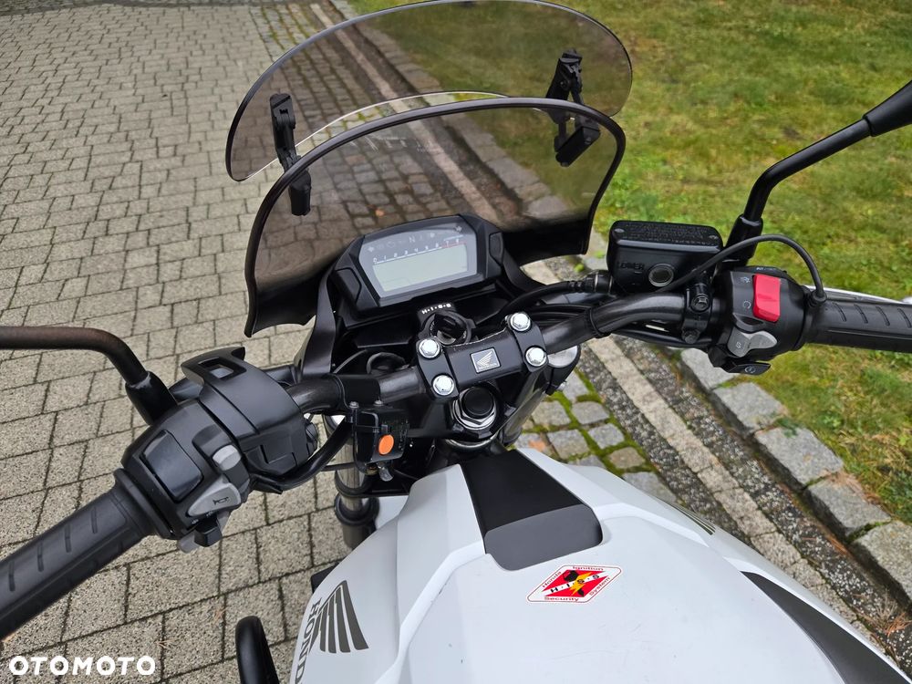 Honda NC - 16