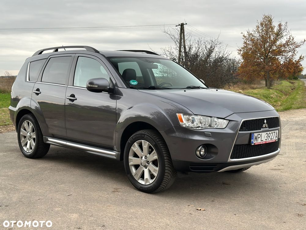 Mitsubishi Outlander 2.0 Intense + 2WD EU5 CVT - 16