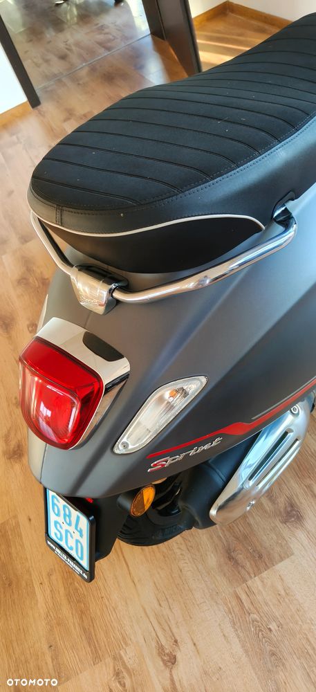Vespa Sprint - 12